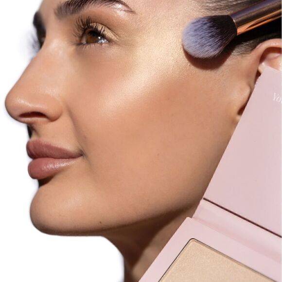 MOTD Highlighting Powder - Lucid Moon - Picture 3 of 4